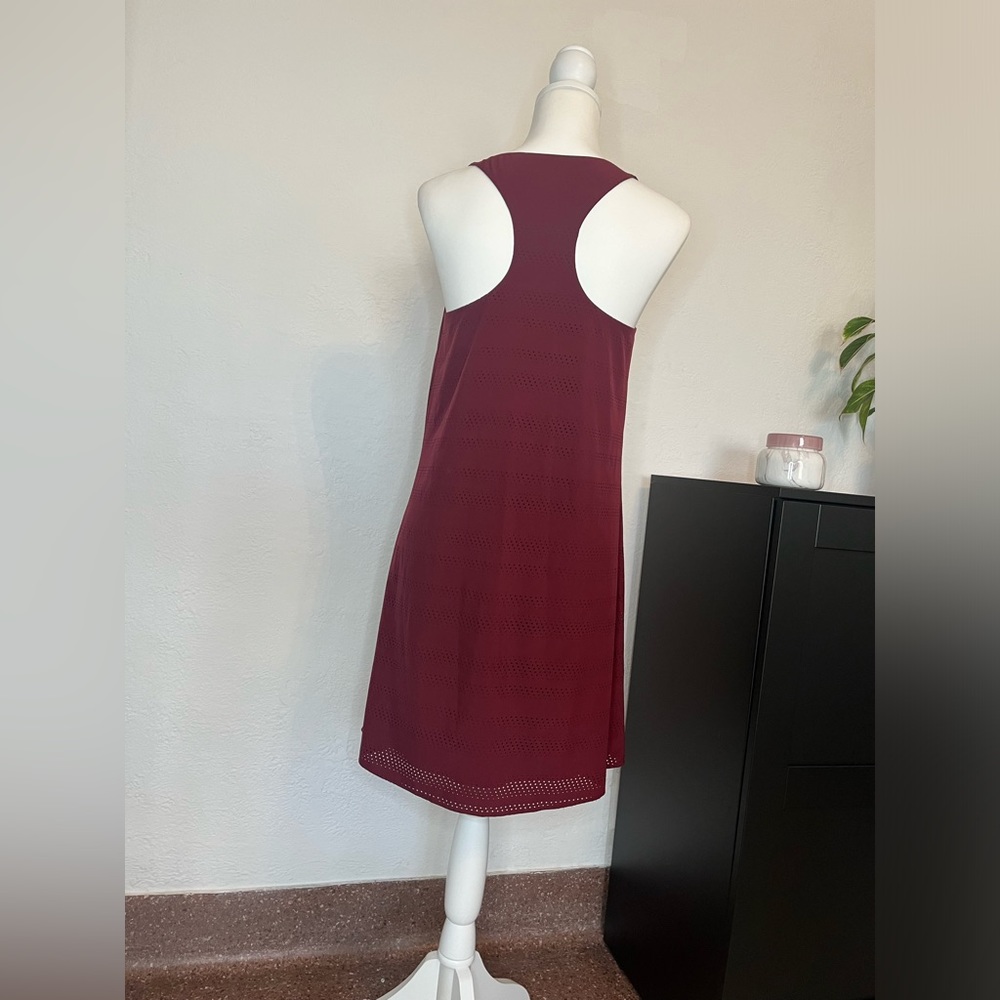 Athleta Racerback Lined Dress Size XS Burgundy - Picture 2 of 8